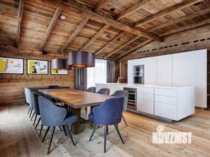 Дом 290м², 2-этажный, участок 7 сот.