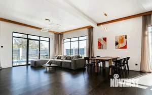 Дом 250м², 2-этажный, участок 11 сот.