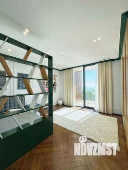 Дом 400м², 2-этажный, участок 8 сот.