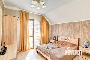 Дом 190м², 2-этажный, участок 6 сот.