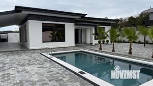 Дом 154м², 1-этажный, участок 6 сот.