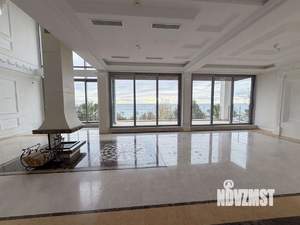 Дом 710м², 5-этажный, участок 8 сот.