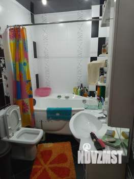 Дом 545м², 5-этажный, участок 4 сот.