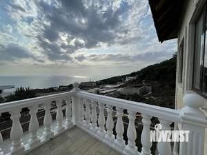 Дом 270м², 3-этажный, участок 6 сот.