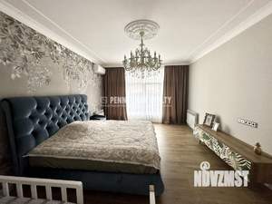 Таунхаус 198м², 3-этажный, участок 3 сот.