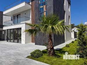 Дом 350м², 3-этажный, участок 7 сот.