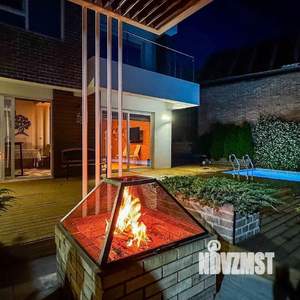 Дом 220м², 3-этажный, участок 5 сот.