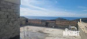 Дом 225м², 3-этажный, участок 4 сот.