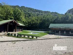 Дом 800м², 3-этажный, участок 32 сот.