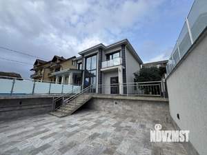 Коттедж 250м², 2-этажный, участок 6 сот.