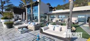 Коттедж 500м², 4-этажный, участок 20 сот.