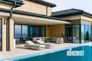 Дом 350м², 2-этажный, участок 8 сот.