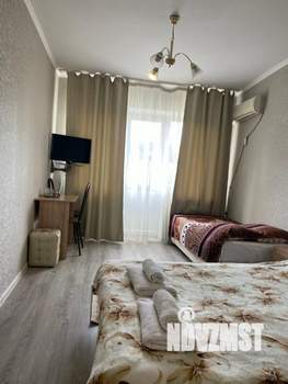 Дом 565м², 3-этажный, участок 6 сот.