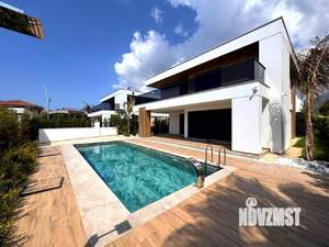 Коттедж 240м², 2-этажный, участок 7 сот.