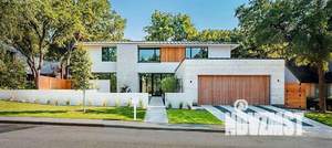 Дом 280м², 2-этажный, участок 8 сот.