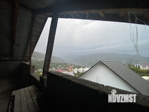 Дом 333м², 3-этажный, участок 9 сот.