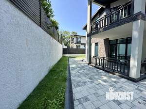 Дом 180м², 2-этажный, участок 4 сот.