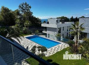 Коттедж 240м², 2-этажный, участок 6 сот.