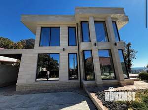 Коттедж 300м², 3-этажный, участок 6 сот.