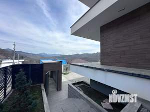 Дом 251м², 3-этажный, участок 4 сот.