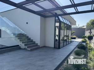 Дом 224м², 2-этажный, участок 4 сот.