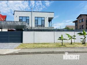 Дом 250м², 2-этажный, участок 8 сот.