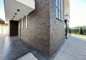 Дом 186м², 2-этажный, участок 5 сот.