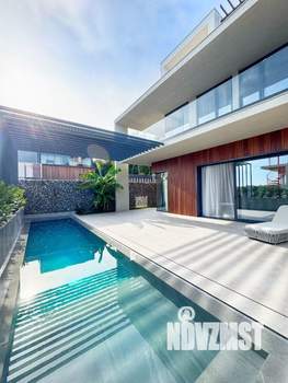 Дом 230м², 2-этажный, участок 5 сот.