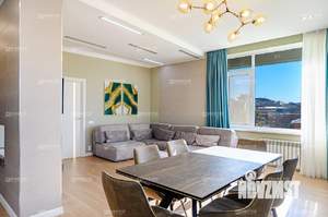 Дом 260м², 3-этажный, участок 9 сот.