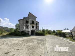 Дом 250м², 3-этажный, участок 7 сот.