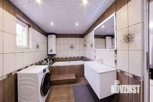 Дом 270м², 3-этажный, участок 6 сот.