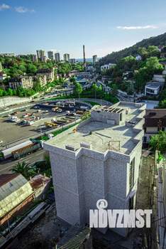 Коттедж 295м², 2-этажный, участок 10 сот.