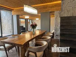 Дом 459м², 3-этажный, участок 8 сот.