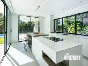 Дом 290м², 2-этажный, участок 10 сот.