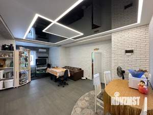 Дом 195м², 2-этажный, участок 7 сот.