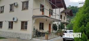 Дом 570м², 3-этажный, участок 11 сот.