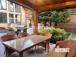 Дом 369м², 3-этажный, участок 6 сот.