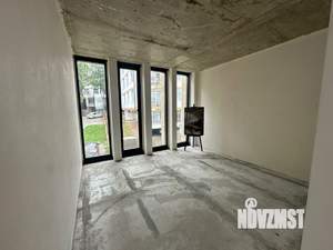 Дом 300м², 10-этажный, участок 10 сот.