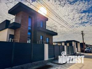 Коттедж 220м², 3-этажный, участок 5 сот.