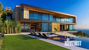 Дом 670м², 2-этажный, участок 45 сот.