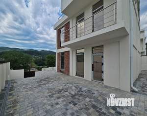 Дом 212м², 3-этажный, участок 5 сот.