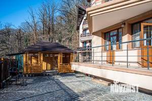 Дом 176м², 3-этажный, участок 4 сот.