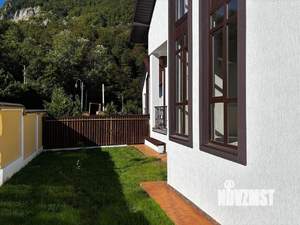 Дом 144м², 3-этажный, участок 4 сот.