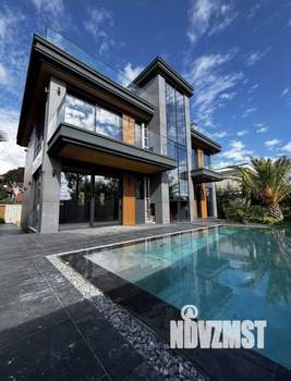 Дом 300м², 2-этажный, участок 6 сот.