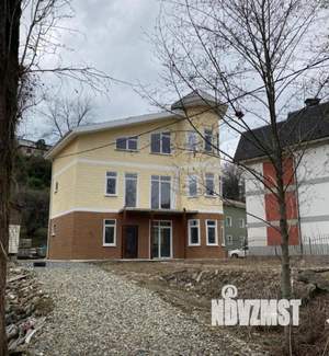 Дом 171м², 3-этажный, участок 2 сот.