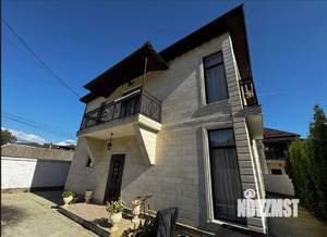 Дом 270м², 2-этажный, участок 4 сот.