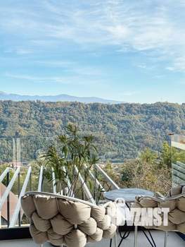 Дом 230м², 2-этажный, участок 5 сот.