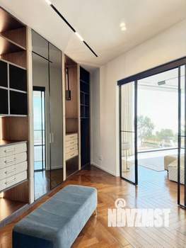 Дом 400м², 2-этажный, участок 8 сот.