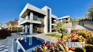 Дом 250м², 2-этажный, участок 5 сот.