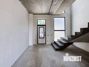 Дом 238м², 3-этажный, участок 6 сот.